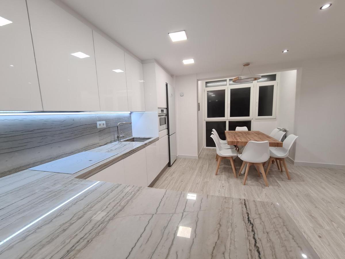 104A Apartamento Para 8 Personas Gijon Exterior photo